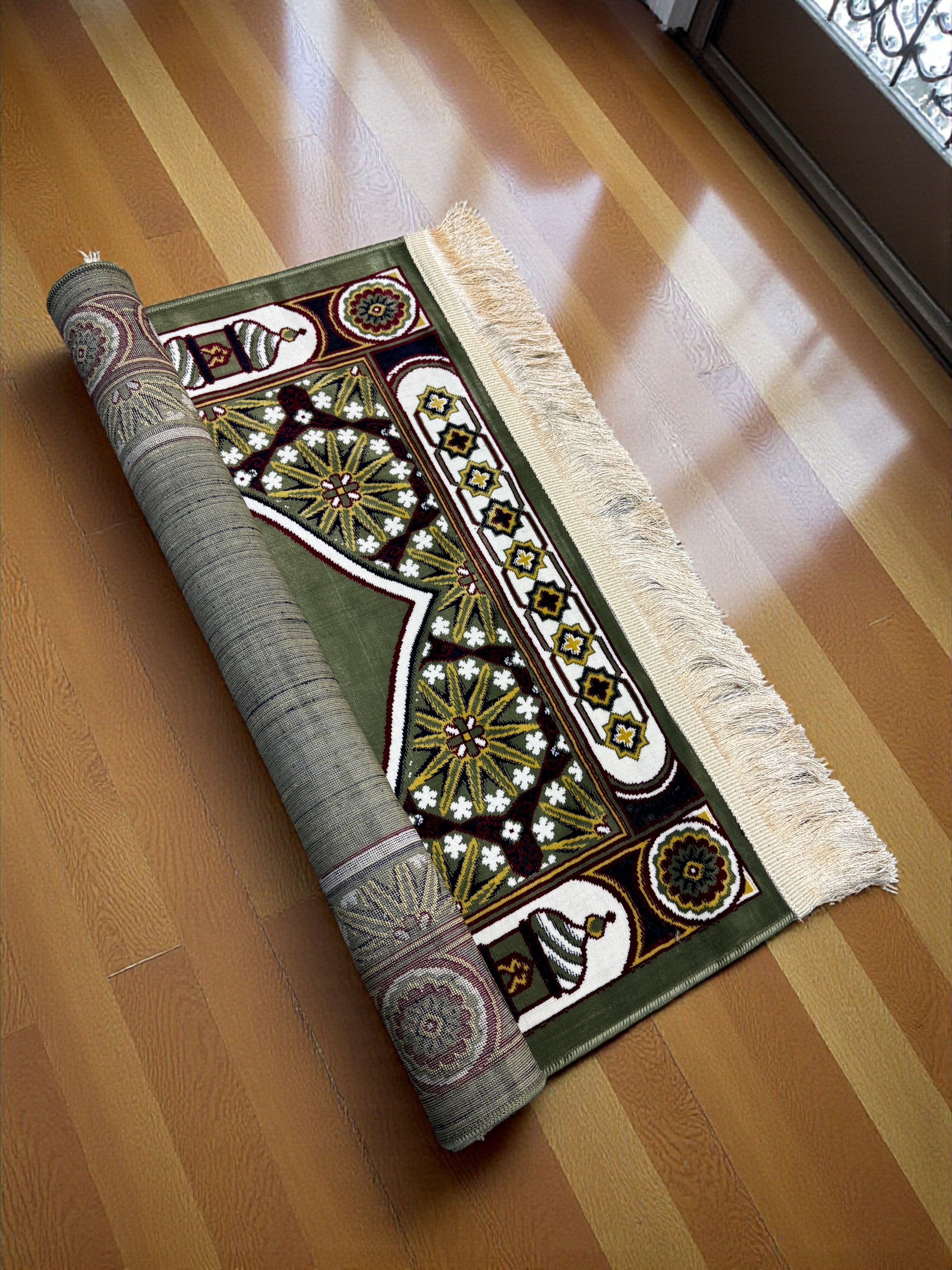 Islamic Prayer Rug/Janamaz – Soft Velvet Prayer Ma 70x110 cm