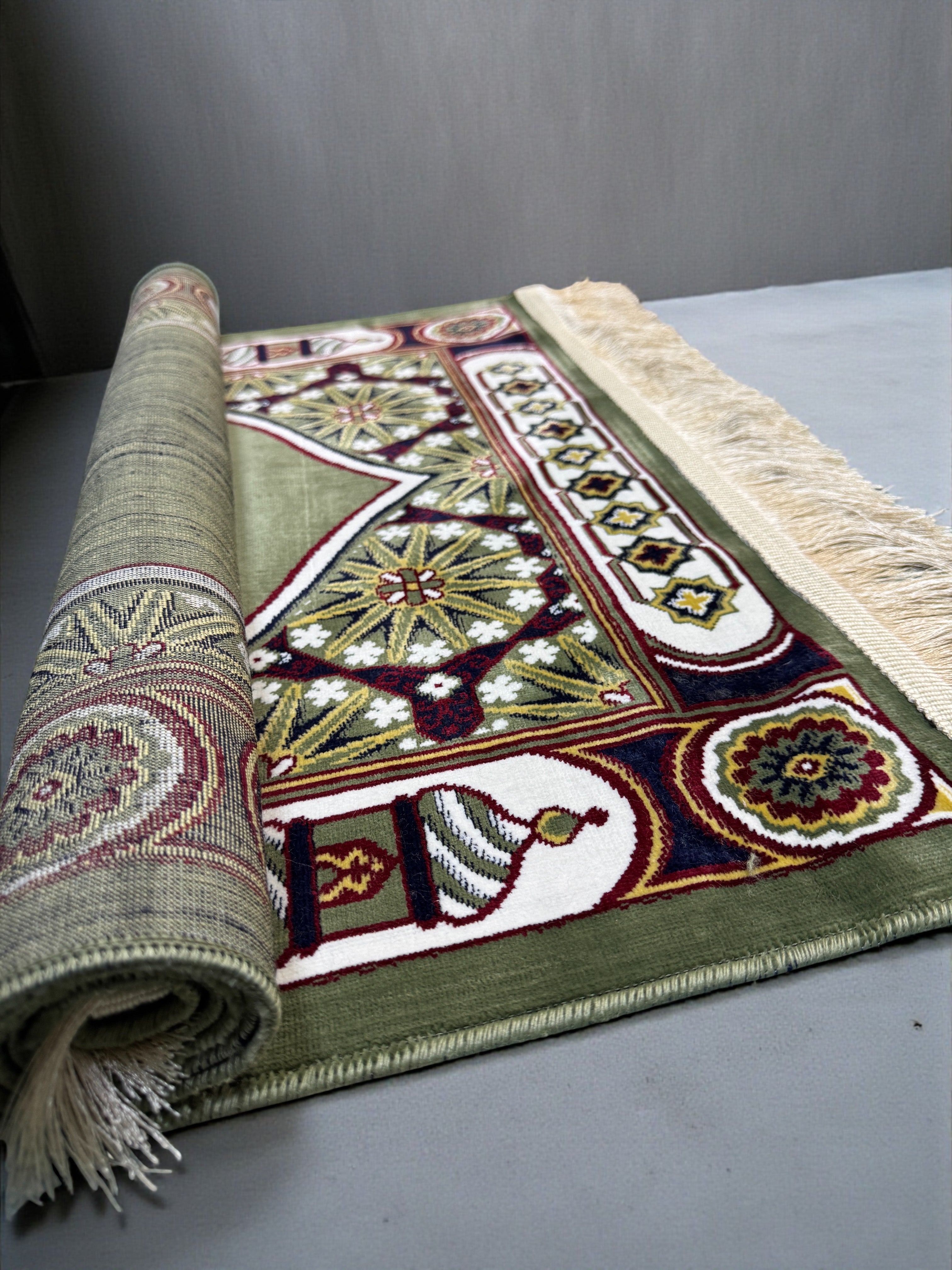 Islamic Prayer Rug/Janamaz – Soft Velvet Prayer Ma 70x110 cm